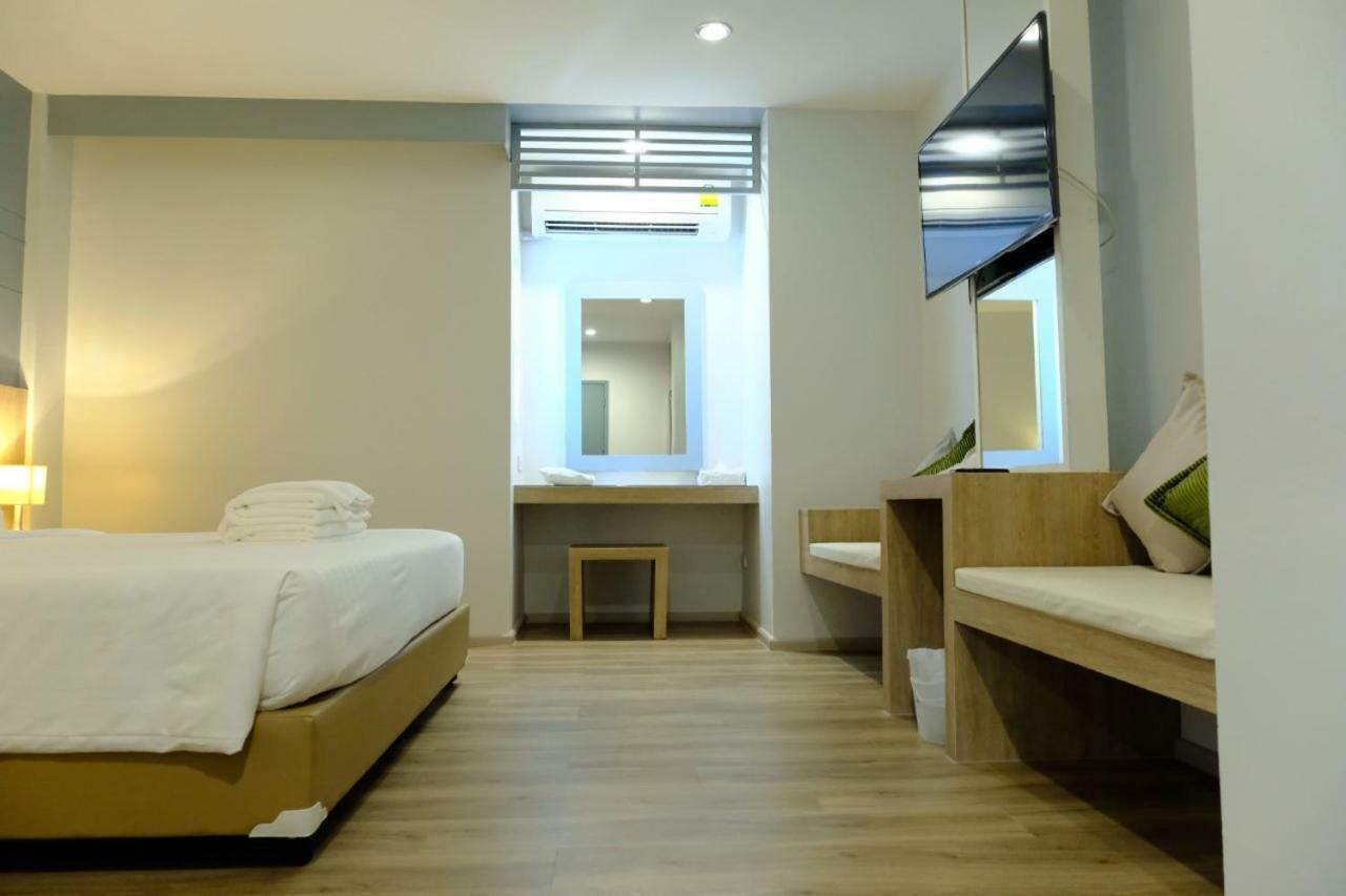 P21 Chiangmai Hotel Chiang Mai Buitenkant foto